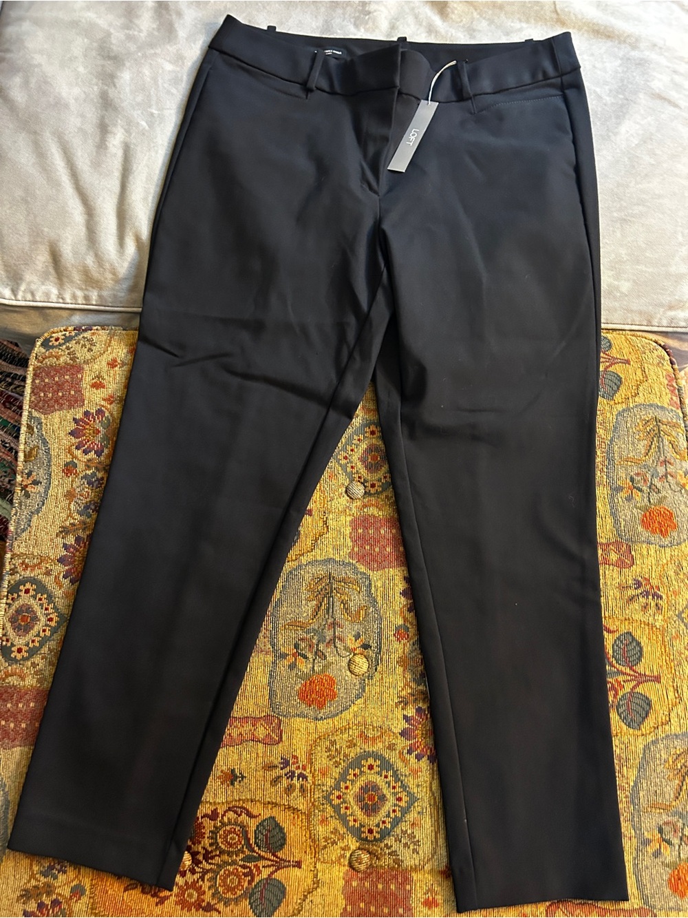 Black trousers